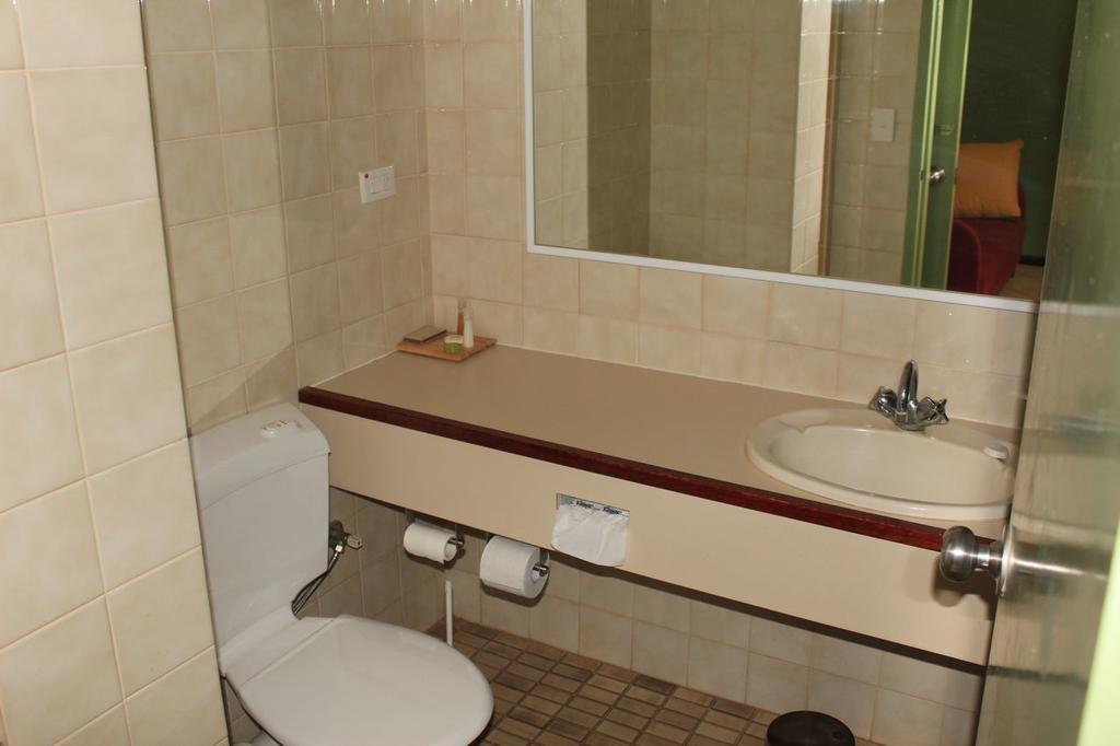 King Sound Resort Hotel Derby Room photo